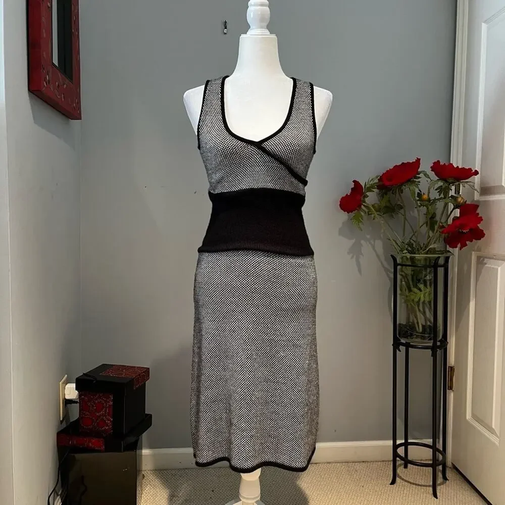 Moda International new without